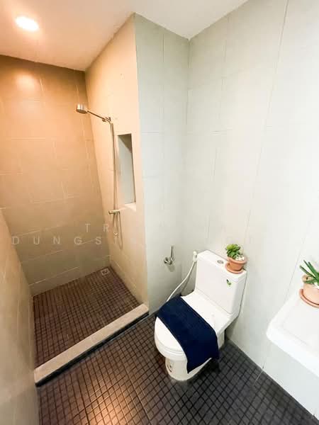 Elio Del Ray, Bangkok, 95 Sukhumvit 64 Road, Bang Chak, Phra Khanong, Bangkok, 1 Bedroom, 34 sqm, Condo For Sale, by Trinnaya Dungsirisangthong, 500477931 - DDproperty.com