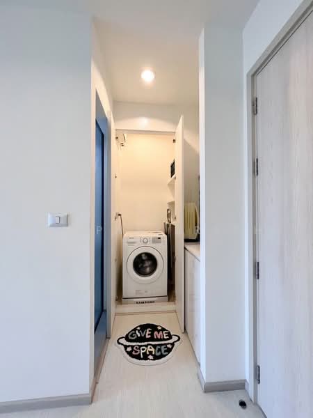 Rhythm Sukhumvit 42, Bangkok, Soi Sukhumvit 42, Sukhumvit Road, Phra Kanong, Khlong Toei, Bangkok, 1 Bedroom, 35 sqm, Condo For Sale, by Akra Panyarachun, 500477941 - DDproperty.com