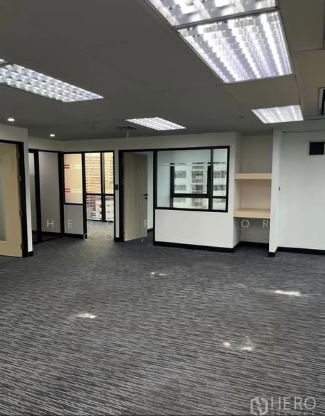 ให้เช่าสำนักงาน 165 ตร.ม. ใกล้ BTS อโศก และ MRT สุขุมวิท กรุงเทพ HRE01218, กรุงเทพ, คลองตัน, คลองเตย, กรุงเทพ, 165 ตร.ม., สำนักงาน ให้เช่า, โดย Hero Realtor Co., Ltd., 500477951 - DDproperty.com