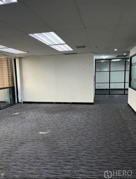 ให้เช่าสำนักงาน 165 ตร.ม. ใกล้ BTS อโศก และ MRT สุขุมวิท กรุงเทพ HRE01218, กรุงเทพ, คลองตัน, คลองเตย, กรุงเทพ, 165 ตร.ม., สำนักงาน ให้เช่า, โดย Hero Realtor Co., Ltd., 500477951 - DDproperty.com