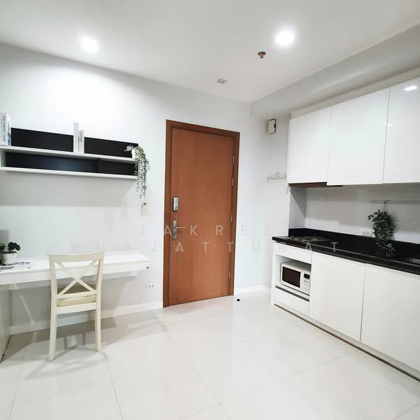 The Bloom Sukhumvit 71, Bangkok, Soi Sukhumvit 71, Phra Kanong Nua, Watthana, Bangkok, 1 Bedroom, 34 sqm, Condo For Sale, by Jakree Buajatturat, 500477966 - DDproperty.com