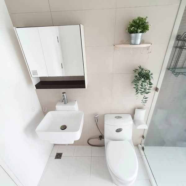 The Bloom Sukhumvit 71, Bangkok, Soi Sukhumvit 71, Phra Kanong Nua, Watthana, Bangkok, 1 Bedroom, 34 sqm, Condo For Sale, by Jakree Buajatturat, 500477966 - DDproperty.com
