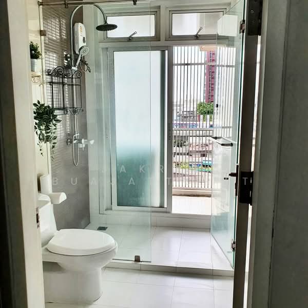 The Bloom Sukhumvit 71, Bangkok, Soi Sukhumvit 71, Phra Kanong Nua, Watthana, Bangkok, 1 Bedroom, 34 sqm, Condo For Sale, by Jakree Buajatturat, 500477966 - DDproperty.com