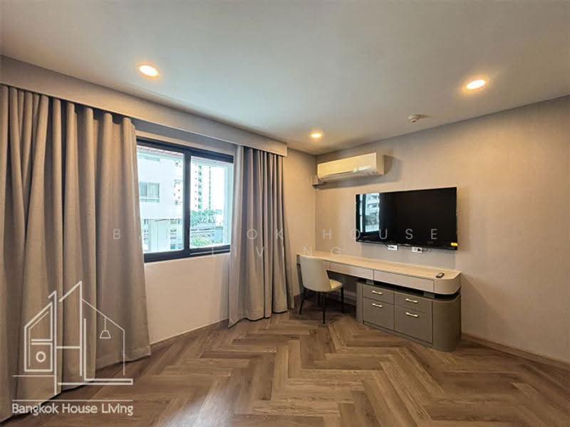 Le Raffine Sukhumvit 24, Bangkok, Soi Sukhumvit 24, Khong Tan, Khlong Toei, Bangkok, 4 Bedrooms, 372 sqm, Condo For Rent, by Bangkok House Living, 500477982 - DDproperty.com