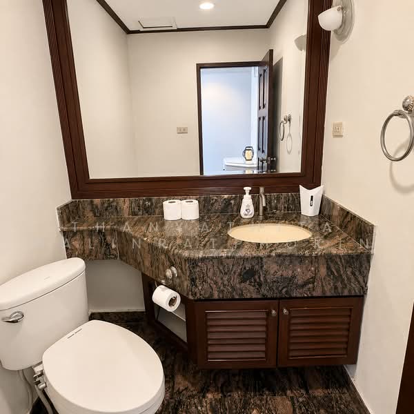 Richmond Palace, Bangkok, Soi Sukhumvit 43 Sukhumvit Road, Khlong Tan Nua, Watthana, Bangkok, 3 Bedrooms, 164 sqm, Condo For Rent, by Thanyathita Nalinratphokin, 500477985 - DDproperty.com
