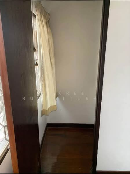 2-BR Townhouse, Bangkok, Khlong Chan, Bang Kapi, Bangkok, 2 Bedrooms, 93 sqm, Townhouse For Sale, by Jakree Buajatturat, 500477987 - DDproperty.com