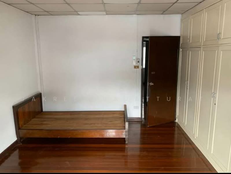 ทาวน์เฮ้าส์ 2-ห้องนอน, กรุงเทพ, คลองจั่น, บางกะปิ, กรุงเทพ, 93 ตร.ม., ทาวน์เฮ้าส์ ขาย, โดย Jakree Buajatturat, 500477987 - DDproperty.com