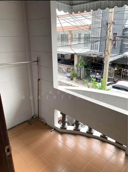 2-BR Townhouse, Bangkok, Khlong Chan, Bang Kapi, Bangkok, 2 Bedrooms, 93 sqm, Townhouse For Sale, by Jakree Buajatturat, 500477987 - DDproperty.com