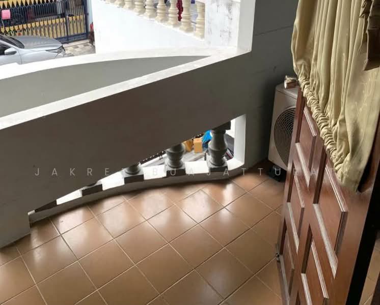 2-BR Townhouse, Bangkok, Khlong Chan, Bang Kapi, Bangkok, 2 Bedrooms, 93 sqm, Townhouse For Sale, by Jakree Buajatturat, 500477987 - DDproperty.com