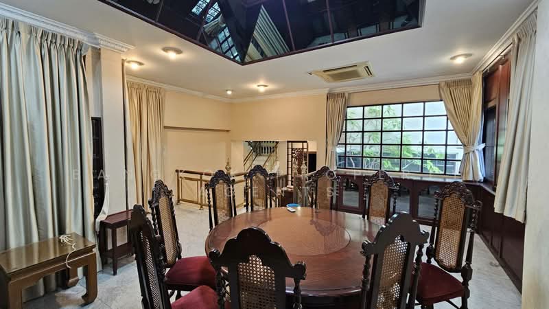 House in Sathorn, Bangkok, Thung Maha Mek, Sathon, Bangkok, 6 Bedrooms, 700 sqm, Single Detached House For Rent, by BANGKOK PROPERTY AGENTS, 500478008 - DDproperty.com