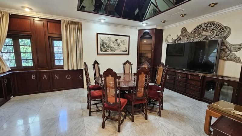 House in Sathorn, Bangkok, Thung Maha Mek, Sathon, Bangkok, 6 Bedrooms, 700 sqm, Single Detached House For Rent, by BANGKOK PROPERTY AGENTS, 500478008 - DDproperty.com
