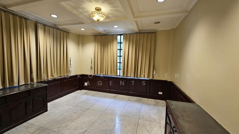 House in Sathorn, Bangkok, Thung Maha Mek, Sathon, Bangkok, 6 Bedrooms, 700 sqm, Single Detached House For Rent, by BANGKOK PROPERTY AGENTS, 500478008 - DDproperty.com