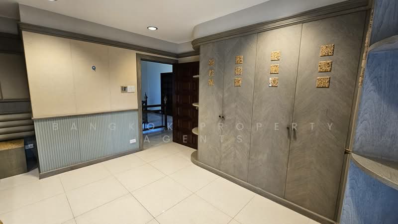 House in Sathorn, Bangkok, Thung Maha Mek, Sathon, Bangkok, 6 Bedrooms, 700 sqm, Single Detached House For Rent, by BANGKOK PROPERTY AGENTS, 500478008 - DDproperty.com