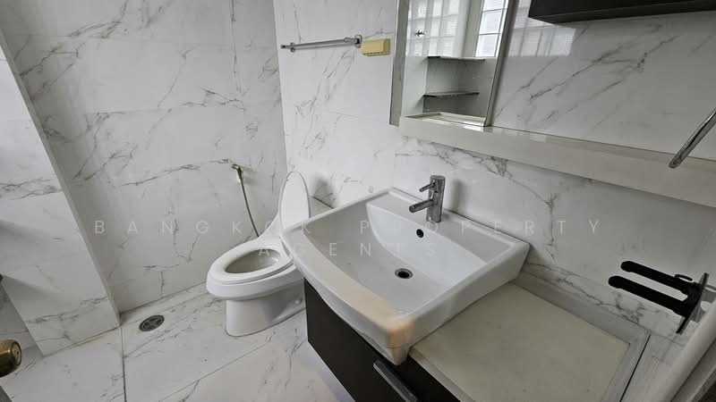 House in Sathorn, กรุงเทพ, ทุ่งมหาเมฆ, สาทร, กรุงเทพ, 700 ตร.ม., บ้านเดี่ยว ให้เช่า, โดย BANGKOK PROPERTY AGENTS, 500478008 - DDproperty.com