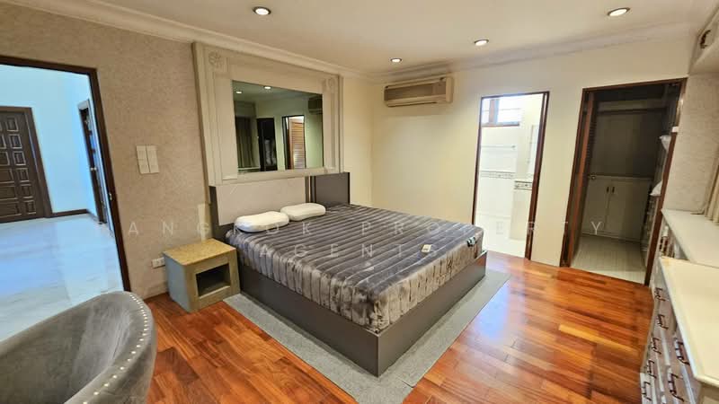 House in Sathorn, Bangkok, Thung Maha Mek, Sathon, Bangkok, 6 Bedrooms, 700 sqm, Single Detached House For Rent, by BANGKOK PROPERTY AGENTS, 500478008 - DDproperty.com
