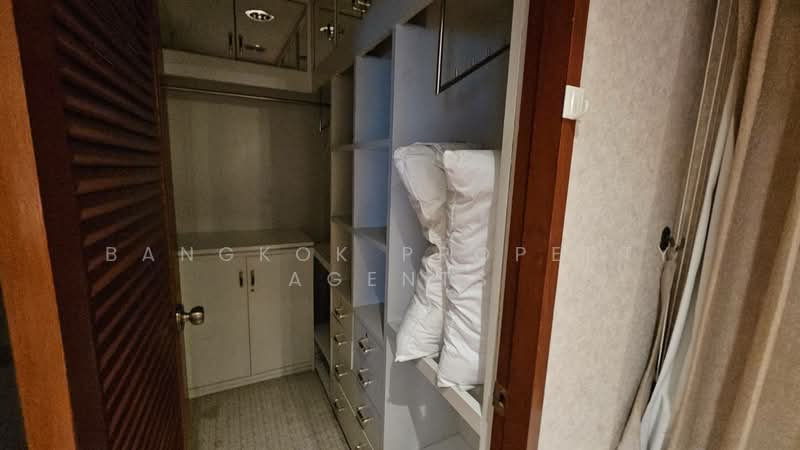 House in Sathorn, Bangkok, Thung Maha Mek, Sathon, Bangkok, 6 Bedrooms, 700 sqm, Single Detached House For Rent, by BANGKOK PROPERTY AGENTS, 500478008 - DDproperty.com