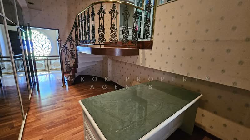 House in Sathorn, Bangkok, Thung Maha Mek, Sathon, Bangkok, 6 Bedrooms, 700 sqm, Single Detached House For Rent, by BANGKOK PROPERTY AGENTS, 500478008 - DDproperty.com