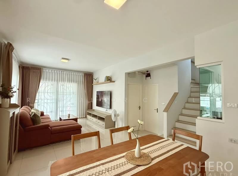 Villaggio Srinakarin-Bangna : วิลลาจจิโอ ศรีนครินทร์-บางนา, สมุทรปราการ, ถนนบัวนครินทร์, บางแก้ว, บางพลี, สมุทรปราการ, 165 ตร.ม., บ้านเดี่ยว ให้เช่า, โดย Hero Realtor Co., Ltd., 500478015 - DDproperty.com