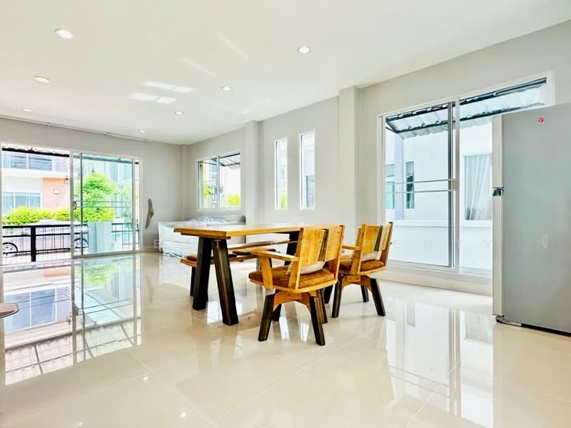 เซ็นเต้ ไลท์ พระราม 2, Samut Sakhon, Bang Krachao, Muang Samut Sakhon, Samut Sakhon, 4 Bedrooms, 150 sqm, Semi-Detached House (Twin House) For Sale, by The Best Property จี้, 500478030 - DDproperty.com