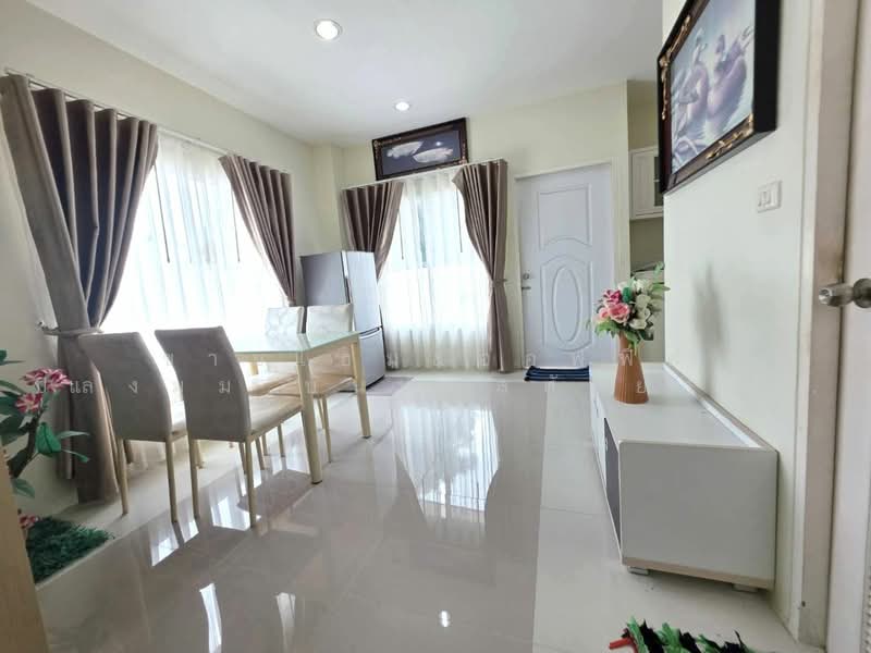 โครงการเดอะดีไซน์ (The Design), ระยอง, เนินพระ, เมืองระยอง, ระยอง, 265 ตร.ม., ทาวน์เฮ้าส์ ขาย, โดย คุณรินดา, 500478033 - DDproperty.com