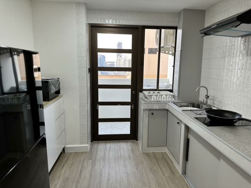 Top View Tower, Bangkok, Soi Sukhumvit 59, Khlong Tan Nua, Watthana, Bangkok, 2 Bedrooms, 96 sqm, Condo For Rent, by Sutavee Chonlabud, 500478042 - DDproperty.com
