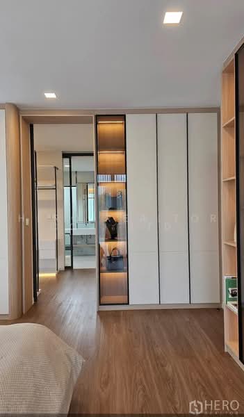 Mantana Bangna Km.15, Samut Prakan, 456 Bangna-Trad Road Km.15, Bang Chalong, Bang Plee, Samut Prakan, 4 Bedrooms, 325 sqm, Single Detached House For Rent, by Hero Realtor Co., Ltd., 500478051 - DDproperty.com