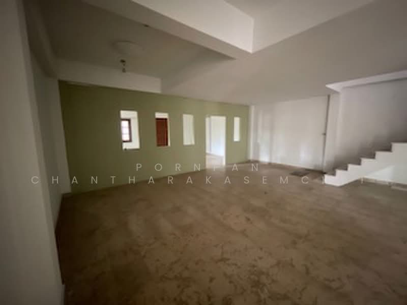 6-BR House, Bangkok, Sai Mai, Sai Mai, Bangkok, 6 Bedrooms, 450 sqm, Single Detached House For Sale, by Pornpan Chantharakasemchai, 500478077 - DDproperty.com