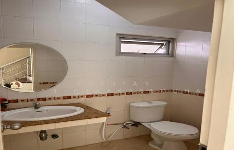 4-BR Townhouse, Bangkok, Nong Bon, Prawet, Bangkok, 4 Bedrooms, 180 sqm, Townhouse For Rent, by Pornpan Chantharakasemchai, 500478087 - DDproperty.com