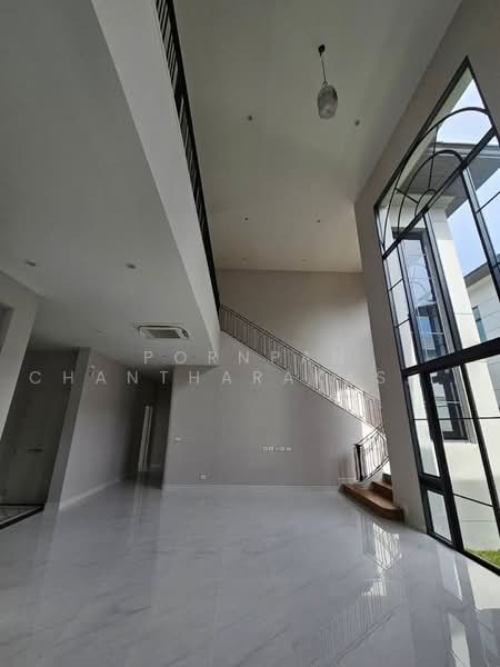 Narasiri Krungthep Kreetha, Bangkok, 69 Soi Pracha Ruamjai, Hua Mak, Bang Kapi, Bangkok, 4 Bedrooms, 554 sqm, Single Detached House For Sale, by Pornpan Chantharakasemchai, 500478097 - DDproperty.com