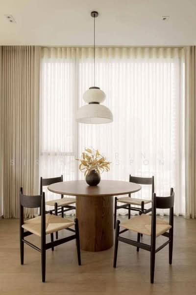 The Strand Thonglor, Bangkok, 36 Soi Sukhumvit 55, Khlong Tan Nua, Watthana, Bangkok, 2 Bedrooms, 90 sqm, Condo For Rent, by Ratsarin Sirinipaspong, 500478098 - DDproperty.com