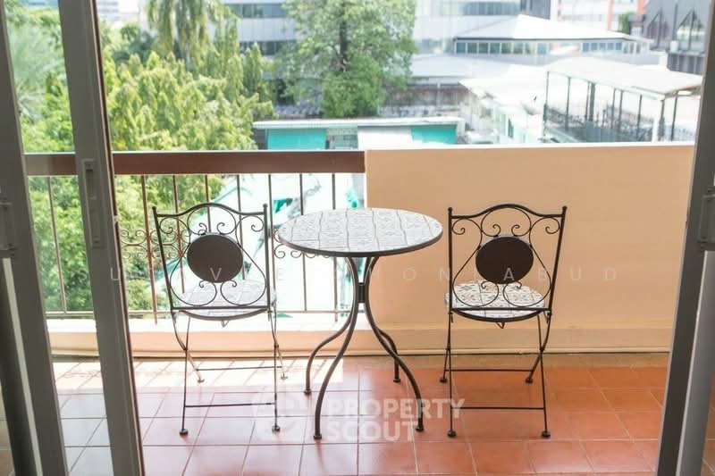 Le Vanvarothai, Bangkok, 27-2 Yommarat Alley, Silom, Bang Rak, Bangkok, 2 Bedrooms, 81 sqm, Apartment For Rent, by Sutavee Chonlabud, 500478107 - DDproperty.com