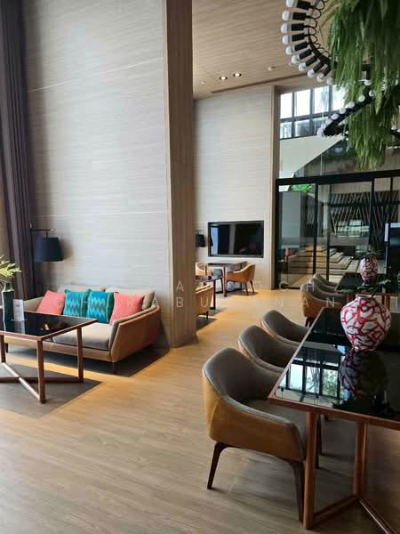 Oka Haus Sukhumvit 36, Bangkok, 3399 Rama 4 Road, Khong Tan, Khlong Toei, Bangkok, 2 Bedrooms, 50 sqm, Condo For Sale, by Khemasooch Chiraburanan, 500478110 - DDproperty.com
