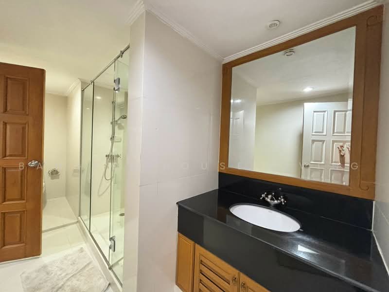 Centre Point Residence Phromphong : เซ็นเตอร์พ้อยท์ เรสซิเด้นซ์ พร้อมพงษ์, กรุงเทพ, ซ.สุขุมวิท39, คลองตันเหนือ, วัฒนา, กรุงเทพ, 325 ตร.ม., คอนโด ให้เช่า, โดย Bangkok House Living, 500478128 - DDproperty.com