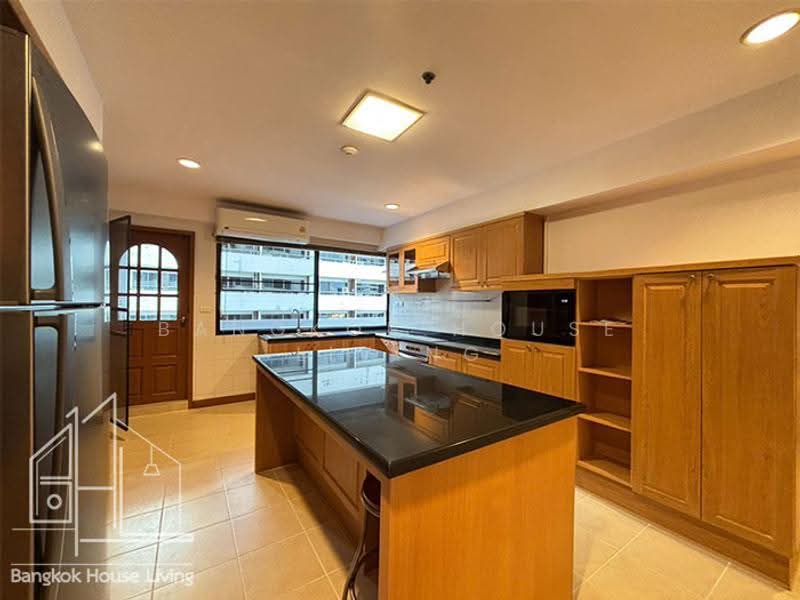 Centre Point Residence Phromphong : เซ็นเตอร์พ้อยท์ เรสซิเด้นซ์ พร้อมพงษ์, กรุงเทพ, ซ.สุขุมวิท39, คลองตันเหนือ, วัฒนา, กรุงเทพ, 325 ตร.ม., คอนโด ให้เช่า, โดย Bangkok House Living, 500478128 - DDproperty.com