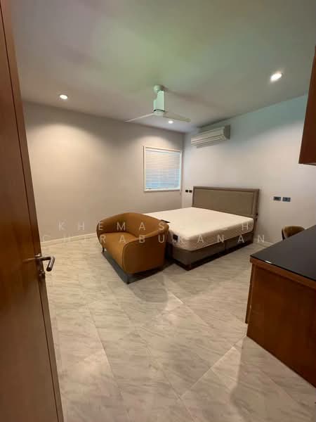 Panya Pattanakarn Village, Bangkok, Soi Phatthanakarn 30, Suan Luang, Bangkok, 5 Bedrooms, 600 sqm, Single Detached House For Sale, by Khemasooch Chiraburanan, 500478142 - DDproperty.com