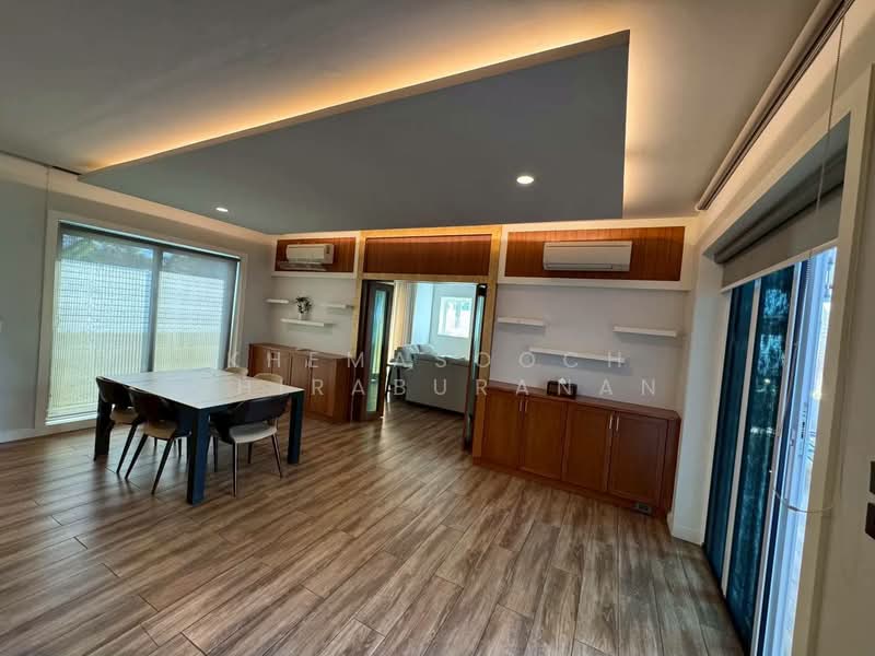 Panya Pattanakarn Village, Bangkok, Soi Phatthanakarn 30, Suan Luang, Bangkok, 5 Bedrooms, 600 sqm, Single Detached House For Sale, by Khemasooch Chiraburanan, 500478142 - DDproperty.com