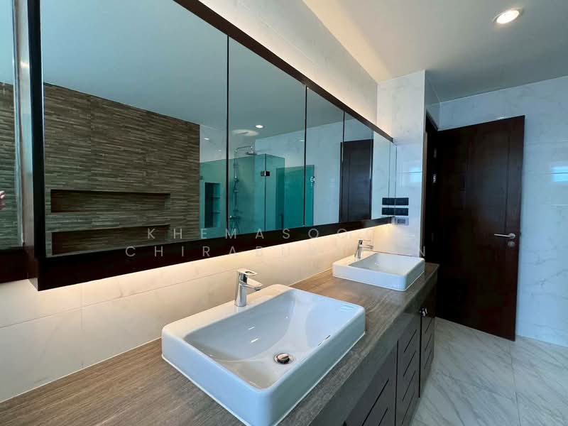 Panya Pattanakarn Village, Bangkok, Soi Phatthanakarn 30, Suan Luang, Bangkok, 5 Bedrooms, 600 sqm, Single Detached House For Sale, by Khemasooch Chiraburanan, 500478142 - DDproperty.com