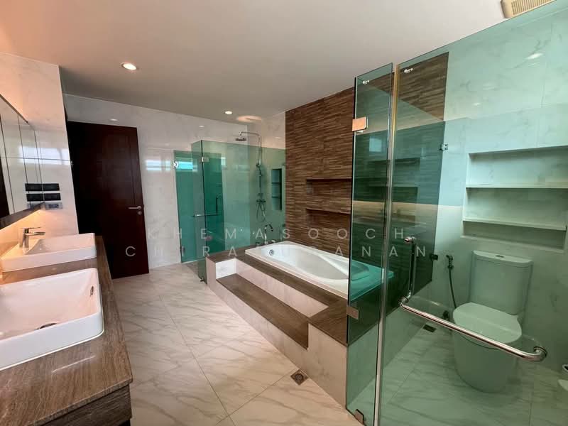 Panya Pattanakarn Village, Bangkok, Soi Phatthanakarn 30, Suan Luang, Bangkok, 5 Bedrooms, 600 sqm, Single Detached House For Sale, by Khemasooch Chiraburanan, 500478142 - DDproperty.com