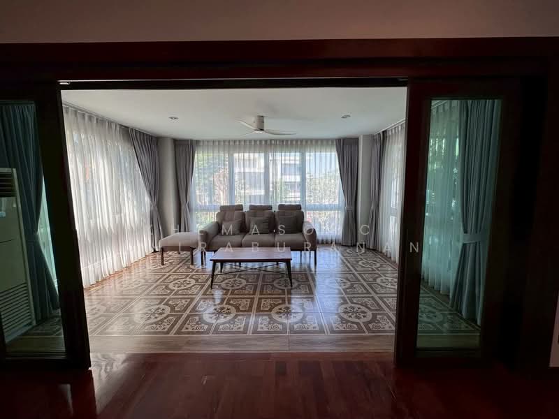 Panya Pattanakarn Village, Bangkok, Soi Phatthanakarn 30, Suan Luang, Bangkok, 5 Bedrooms, 600 sqm, Single Detached House For Sale, by Khemasooch Chiraburanan, 500478142 - DDproperty.com