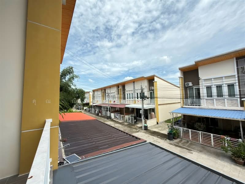 Golden Town Petchkasem : โกลเด้น ทาวน์ เพชรเกษม, กรุงเทพ, ซอย เพชรเกษม 108, หนองค้างพลู, หนองแขม, กรุงเทพ, 130 ตร.ม., ทาวน์เฮ้าส์ ขาย, โดย คุณ ณิชารดา ทับทิม (เคท), 500478167 - DDproperty.com