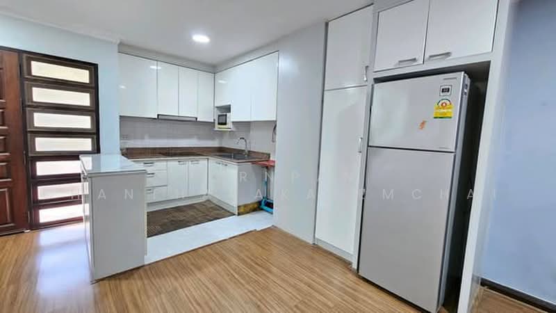 Supalai Place Sukhumvit 39 : ศุภาลัย เพลส สุขุมวิท 39, กรุงเทพ, 175-179 ซอยสุขุมวิท 39 ถนนสุขุมวิท แขวงคลองตันเหนือ เขตวัฒนา กรุงเทพมหานคร, คลองตันเหนือ, วัฒนา, กรุงเทพ, 97 ตร.ม., คอนโด ขาย, โดย Pornpan Chantharakasemchai, 500478182 - DDproperty.com