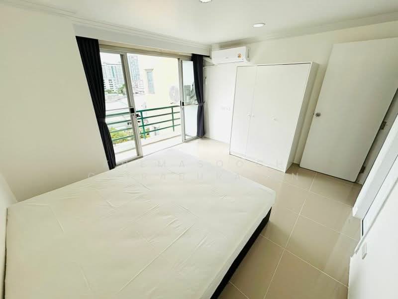Waterford Park Rama 4, Bangkok, 77 Phum Chit Alley, Phra Kanong, Khlong Toei, Bangkok, 2 Bedrooms, 67 sqm, Condo For Rent, by Khemasooch Chiraburanan, 500478194 - DDproperty.com