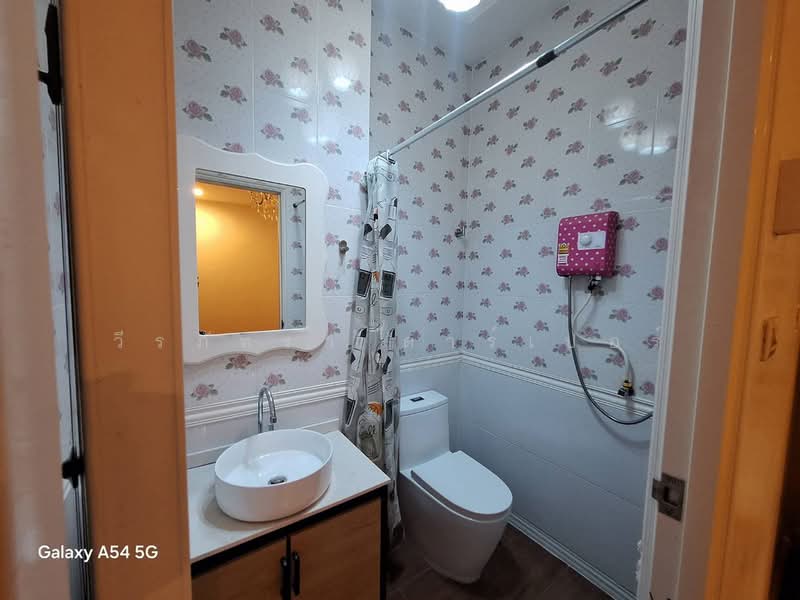 บ้านในอุดรธานี ตกแต่งใหม่พร้อมอยู่ ใกล้แหล่งความสะดวก, อุดรธานี, หมากแข้ง, เมืองอุดรธานี, อุดรธานี, 136 ตร.ม., บ้านเดี่ยว ขาย, โดย วีรภัทรา ดาร์เปอร์, 500478205 - DDproperty.com