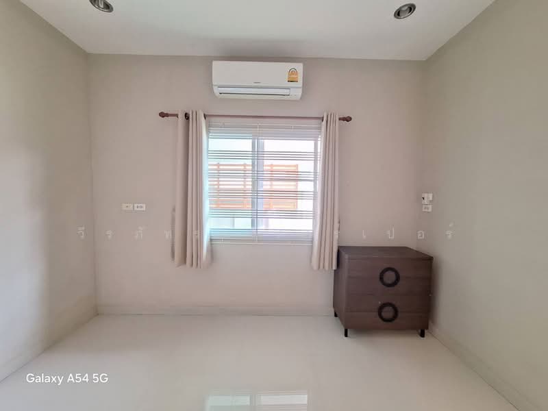 3-BRM Home in Udon Thani: Prime Location & Renovated Comfort, Udon Thani, Mak Khaeng, Muang Udon Thani, Udon Thani, 3 Bedrooms, 136 sqm, Single Detached House For Sale, by วีรภัทรา ดาร์เปอร์, 500478205 - DDproperty.com