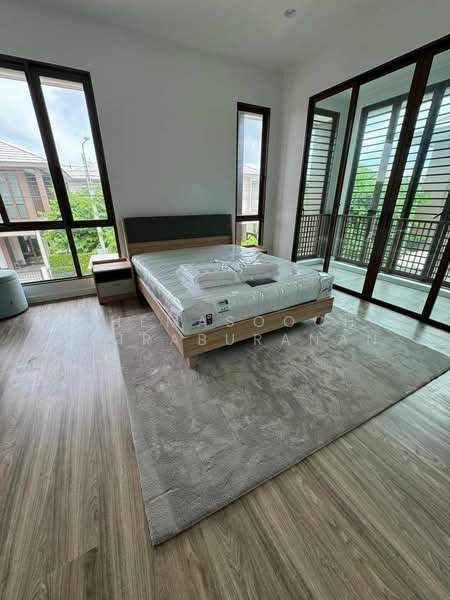 Burasiri Krungthep Kreetha, Bangkok, 95 Soi Pracha Ruam Chai, Hua Mak, Bang Kapi, Bangkok, 4 Bedrooms, 196 sqm, Single Detached House For Rent, by Khemasooch Chiraburanan, 500478207 - DDproperty.com
