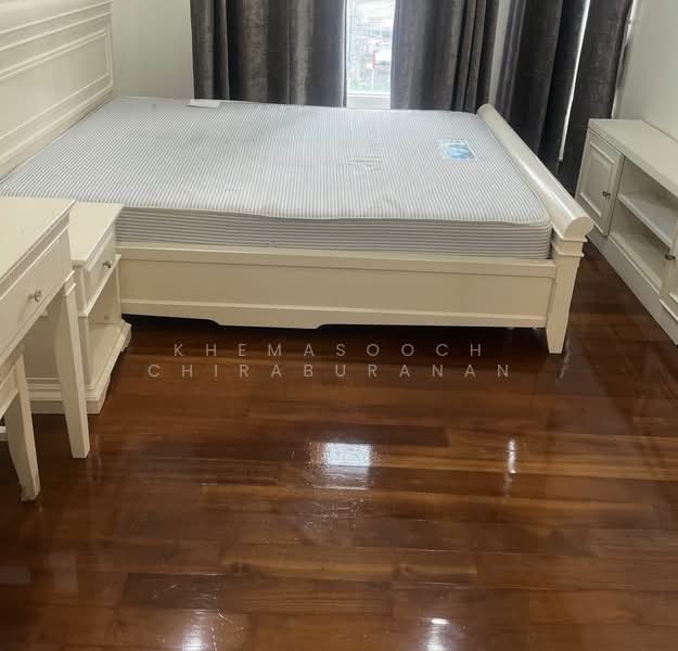 Ivy Sathorn 10, Bangkok, 88 Soi Sathorn 12, Sathorn Road, Silom, Bang Rak, Bangkok, 1 Bedroom, 40 sqm, Condo For Rent, by Khemasooch Chiraburanan, 500478227 - DDproperty.com