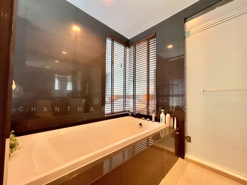 Rhythm Sathorn : ริทึ่ม สาทร, กรุงเทพ, 141 ซอยสาทร 21, ยานนาวา, สาทร, กรุงเทพ, 63 ตร.ม., คอนโด ขาย, โดย Pornpan Chantharakasemchai, 500478228 - DDproperty.com