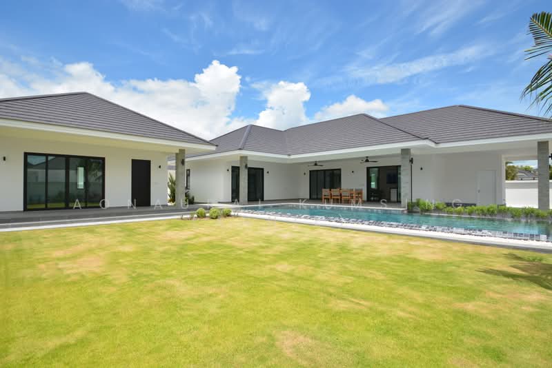 Highland Villas 3, Prachuap Khiri Khan, Hin Lek Fai, Hua Hin, Prachuap Khiri Khan, 4 Bedrooms, 270 sqm, Villa For Sale, by Aonaurai Kumsing (Annie), 500478238 - DDproperty.com