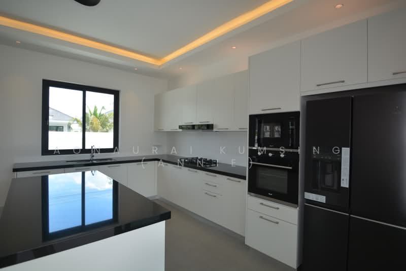 Highland Villas 3, Prachuap Khiri Khan, Hin Lek Fai, Hua Hin, Prachuap Khiri Khan, 4 Bedrooms, 270 sqm, Villa For Sale, by Aonaurai Kumsing (Annie), 500478238 - DDproperty.com