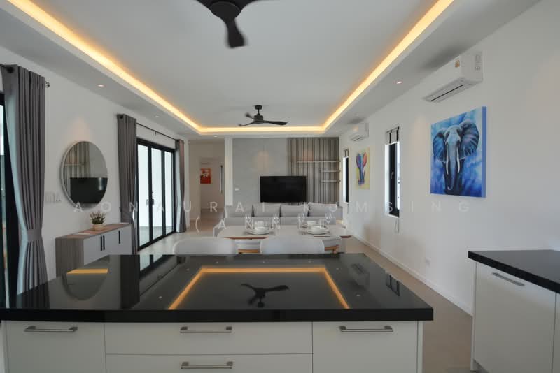 Highland Villas 3 : ไฮแลนด์ วิลล่า 3, ประจวบคีรีขันธ์, หินเหล็กไฟ, หัวหิน, ประจวบคีรีขันธ์, 270 ตร.ม., วิลล่า ขาย, โดย Aonaurai Kumsing (Annie), 500478238 - DDproperty.com